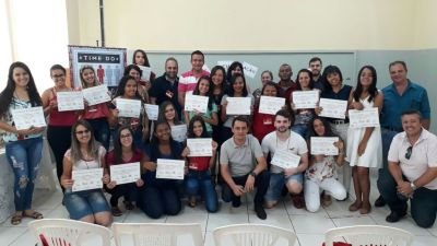 Vereadores participam de entrega do certificado da 1ª Turma do Programa Time do Emprego