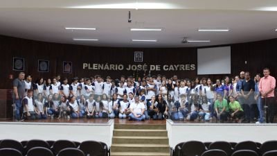 Câmara recebe visita dos alunos das escolas Sérgio Rossetti e Anglo